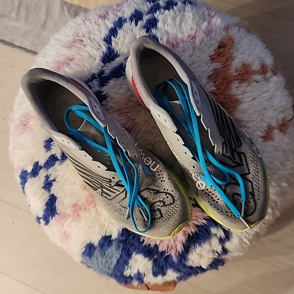 New Balance FuelCell RC Elite v2